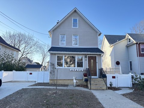 Income-Generating Multi-Family Home