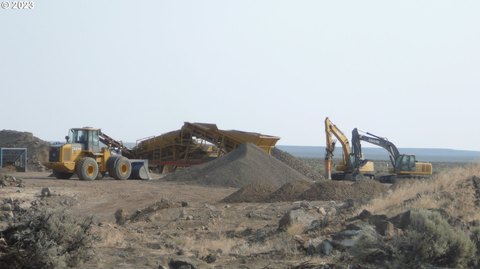 320 Acres Near Sunstone Area