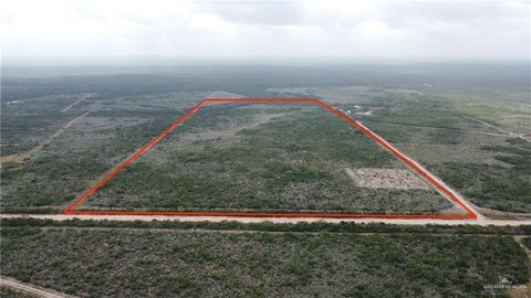 42.84 Acre Ranch in Texas