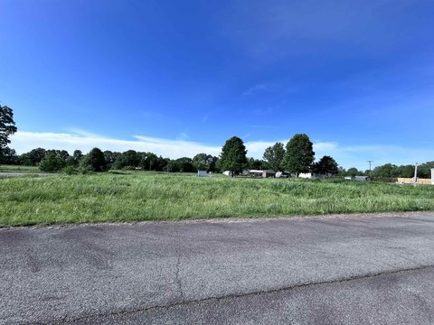 Level Lot in Beebe, AR