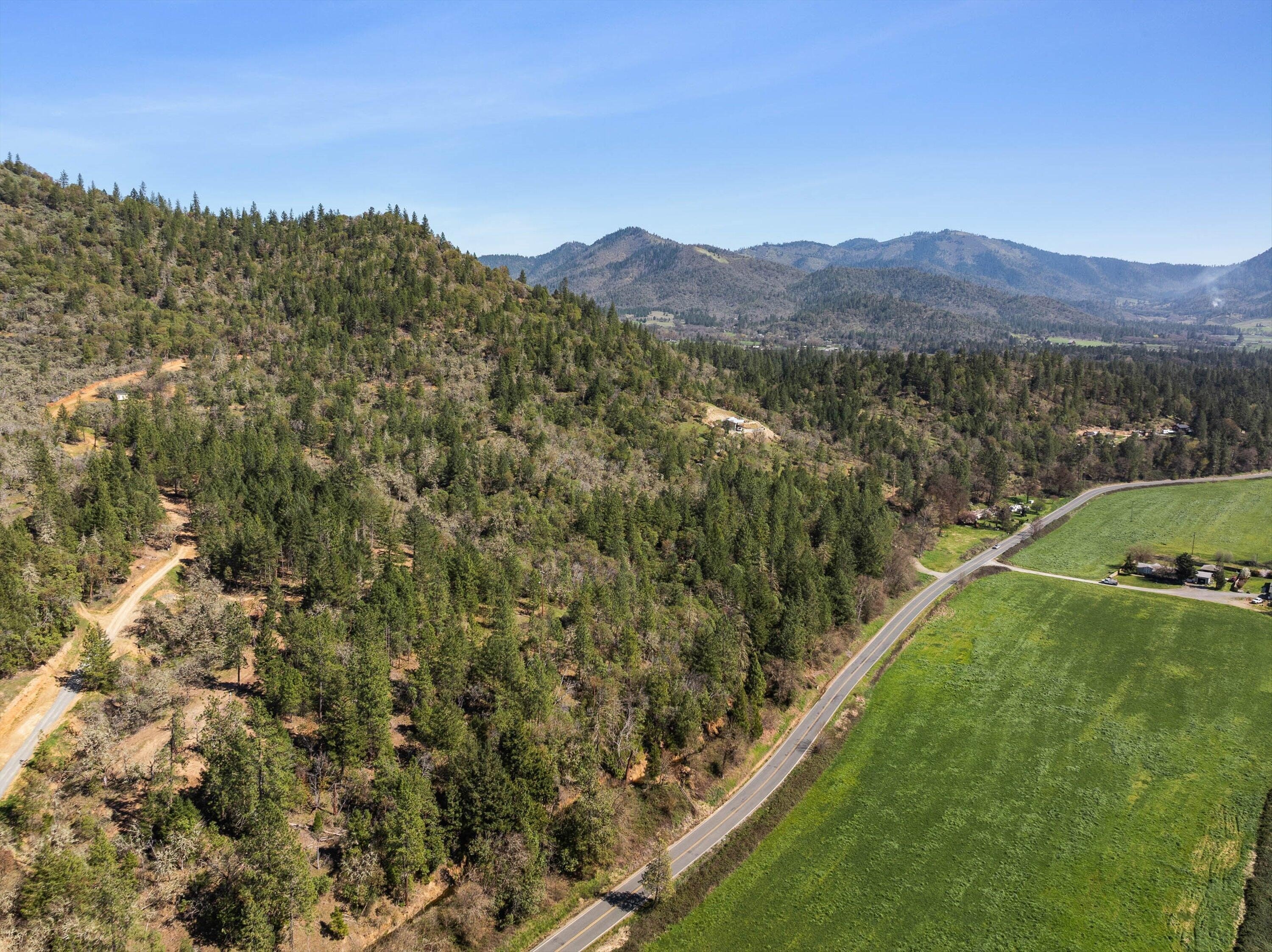 Applegate Valley Buildable Acreage