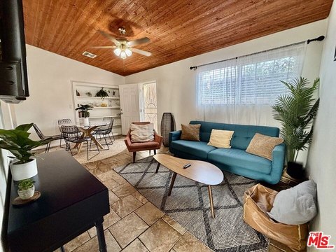 North Hollywood Mixed-Use Compound