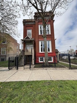 Chicago Multi-Family Restoration Opportunity