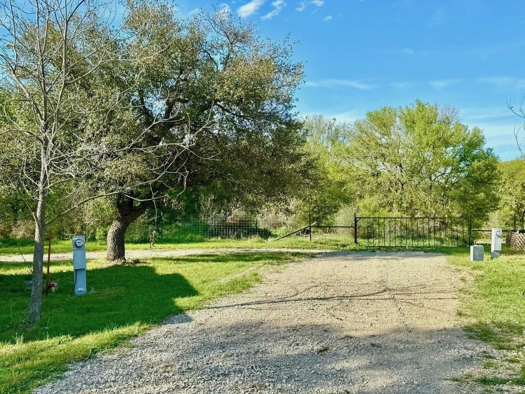 Picture 30