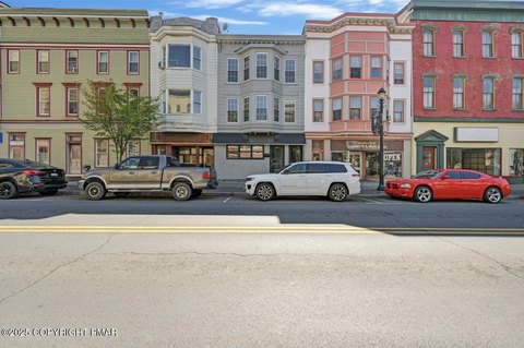 Mixed-Use Building in Tamaqua, PA