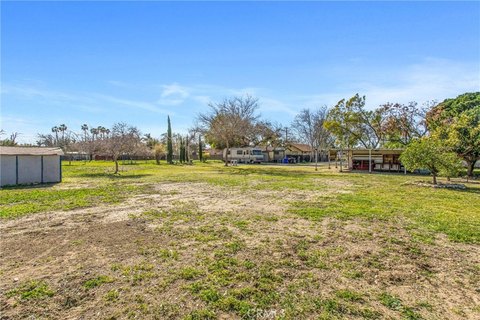 Fontana Land Zoned R3