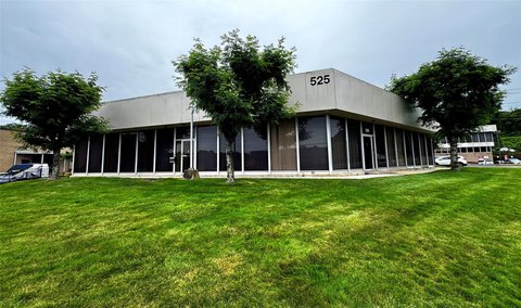 Versatile Commercial Space in Elmsford