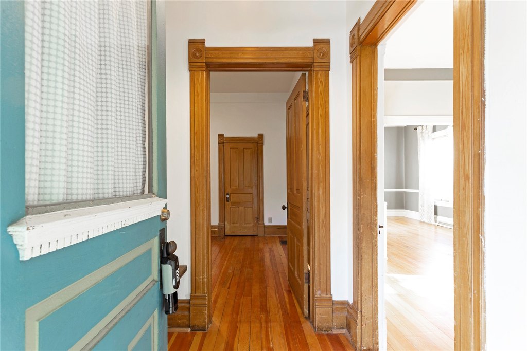 Picture 10