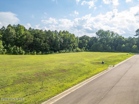 LAND - Starkville, MS