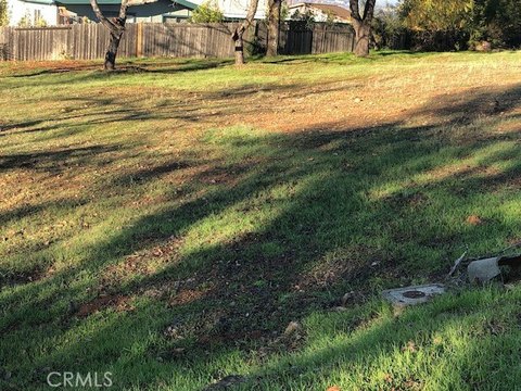 Residential Lot in Kelseyville Riviera