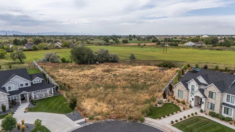 Land, Marriott-Slaterville, UT