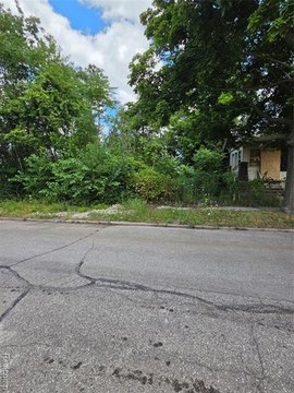 LAND - Detroit, MI