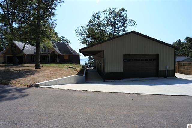Picture 10