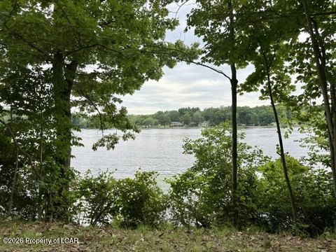 Land in North Lake Community