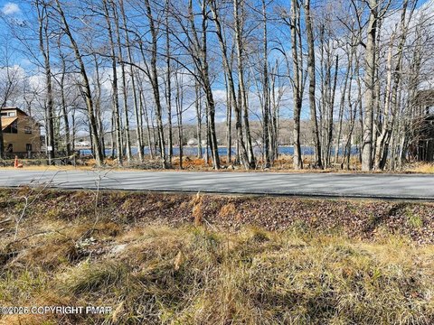 Land, Tobyhanna, PA