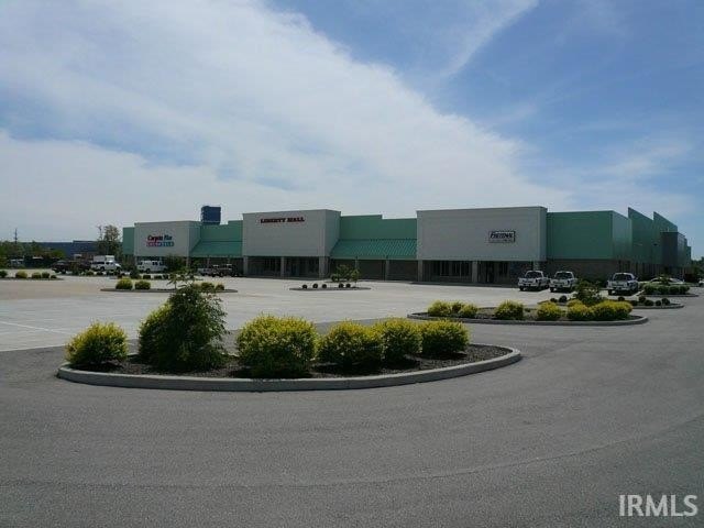 Bloomington Flex Space For Lease