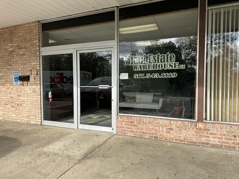 Versatile Commercial Space For Lease