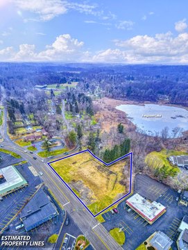 Commercial Lot in Summit Township