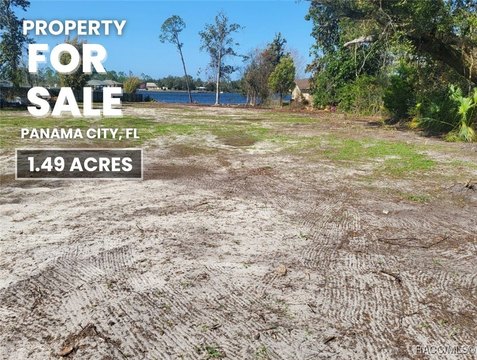 Cleared Corner Lot in Panama