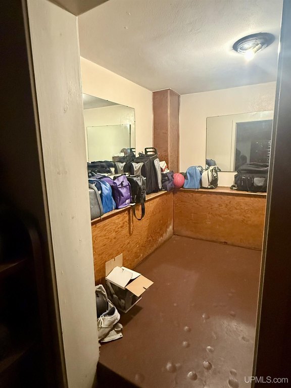 Picture 33