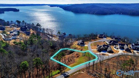 Premier Corner Lot in Guntersville
