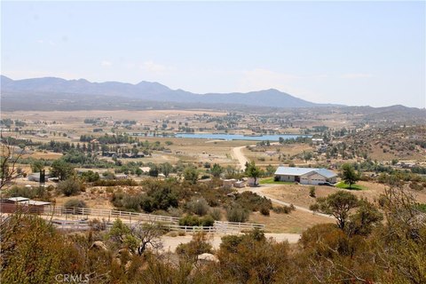 Aguanga Land with Lake Views