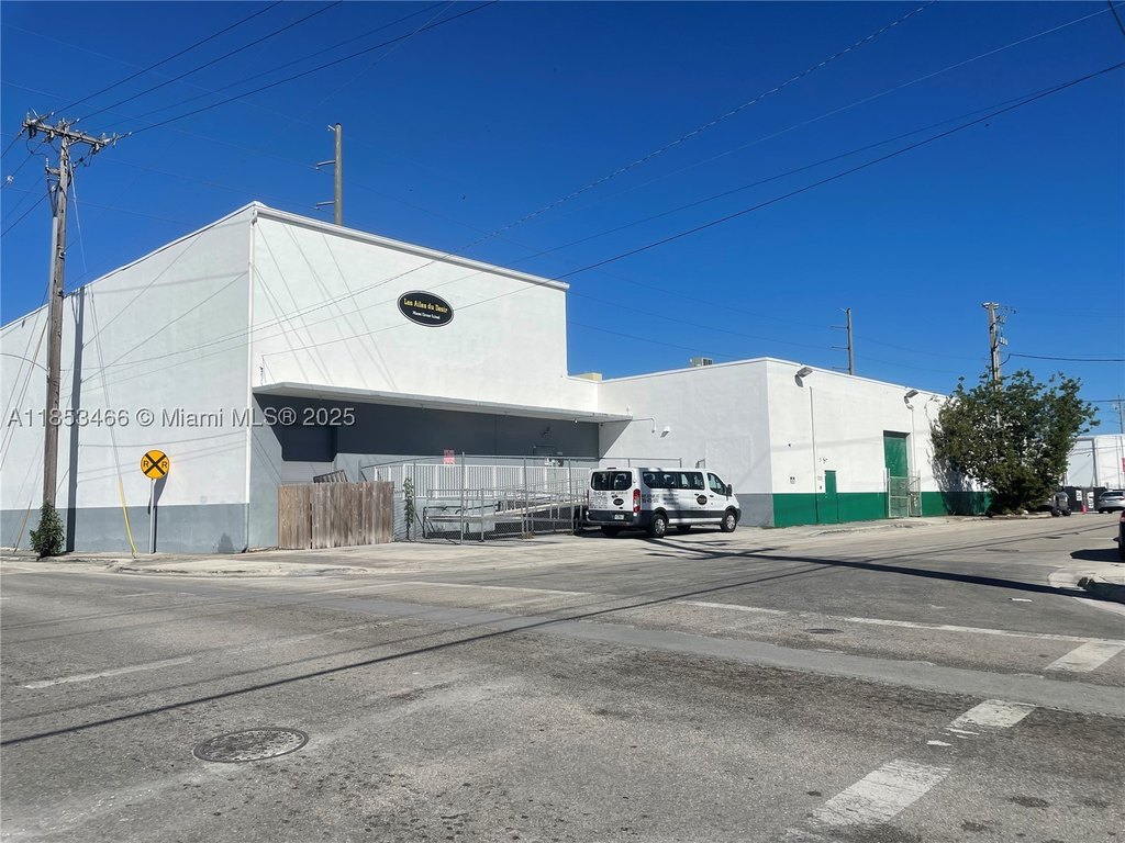 Picture 4