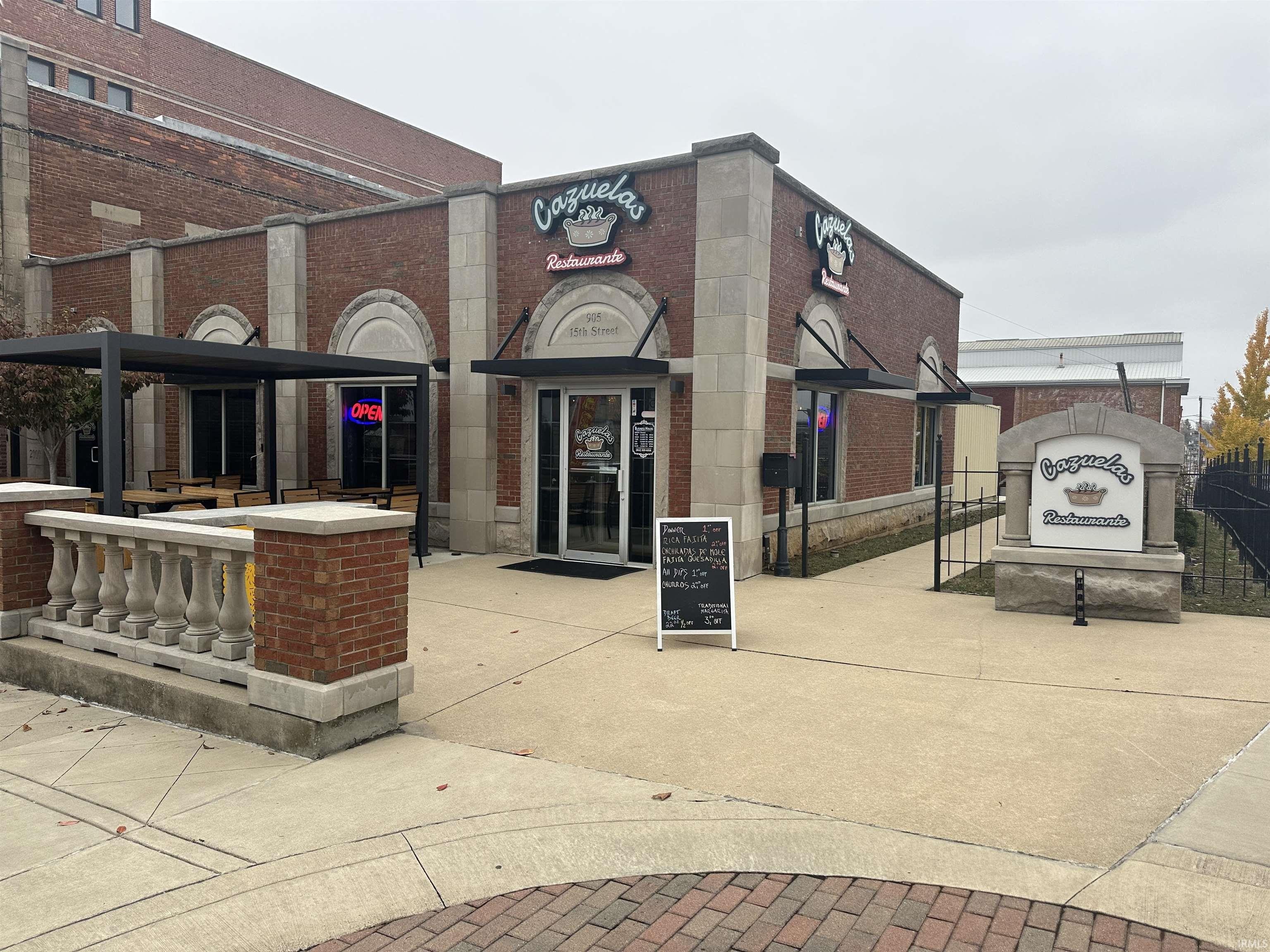 Turnkey Restaurant/Bar in Bedford