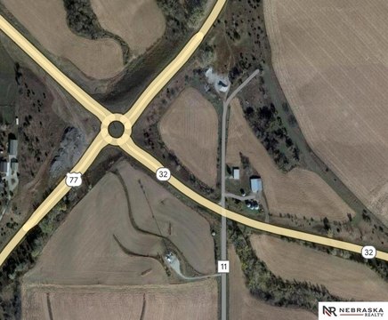 Subdividable Acreage With Farmable Land