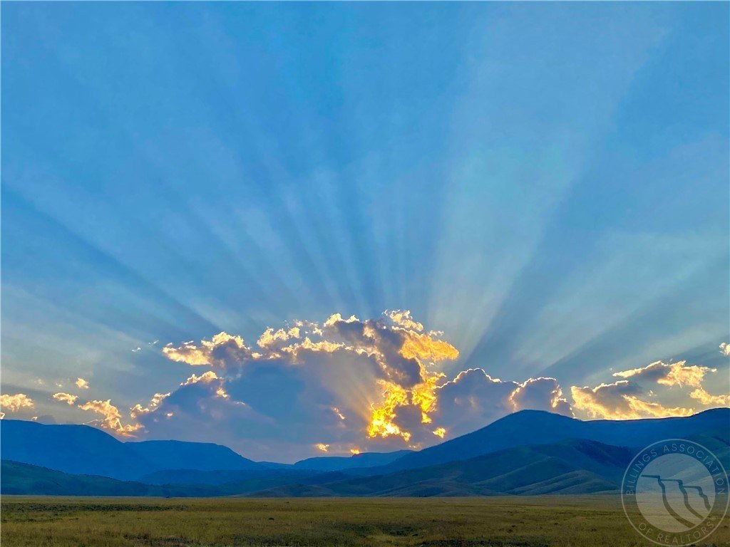 Belfry, MT Land with Mountain Views