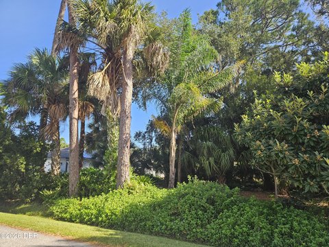 Land, Edgewater, FL