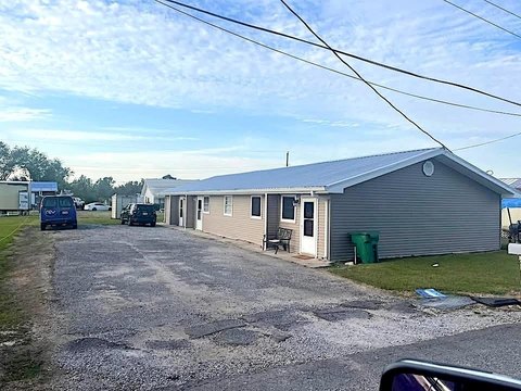 Cut Off Triplex For Sale