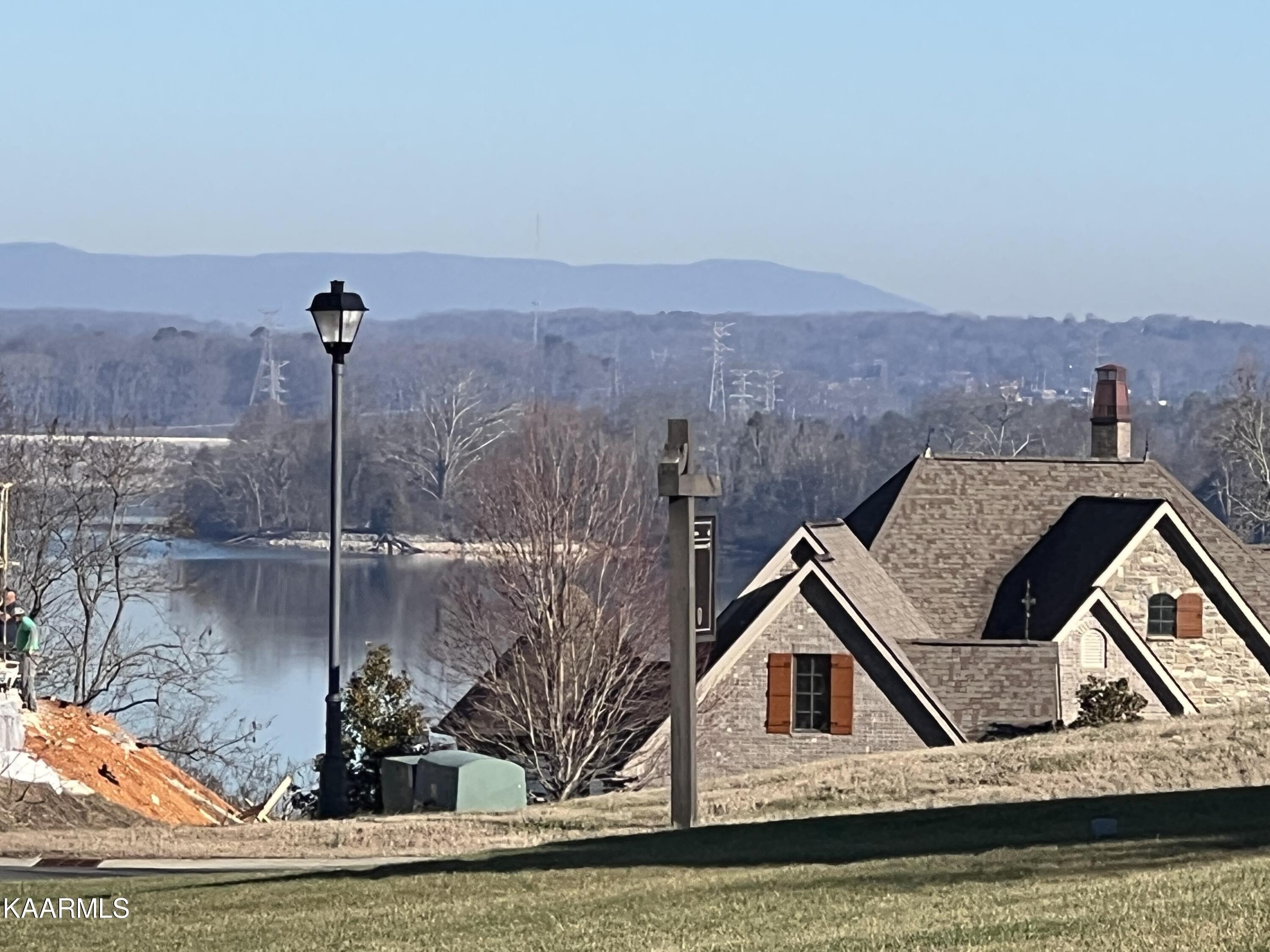 Water View Homesite in Windriver