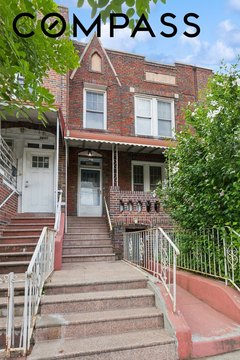 Brooklyn Mixed-Use Building with Garage