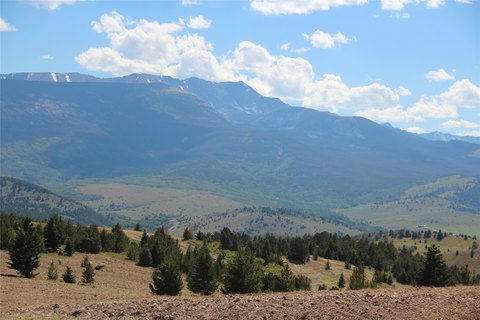 Montana Land with Panoramic Views