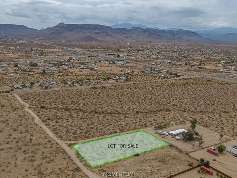 Land, Golden Valley, AZ