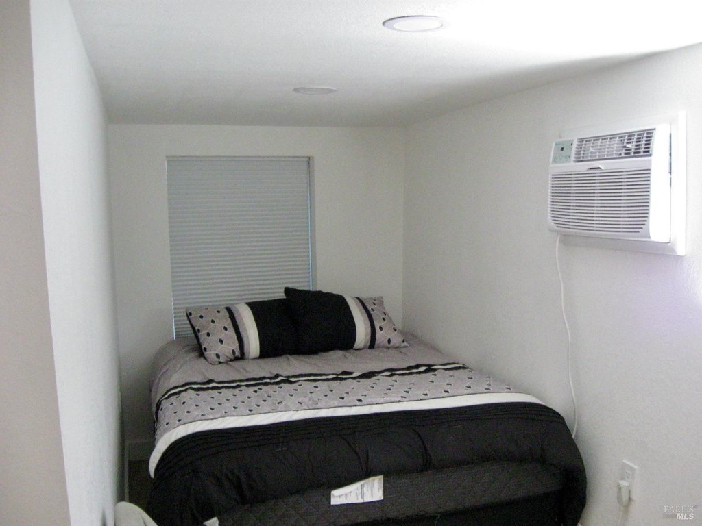 Picture 36