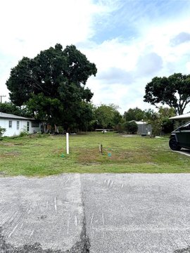 LAND - SARASOTA, FL