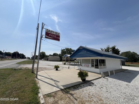 Dairy Isle Turn-Key Restaurant Opportunity