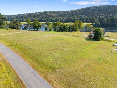 Land Overlooking White River, Flippin