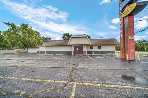 Tinley Park Commercial Opportunity