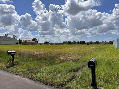 Land, CAPE CORAL, FL