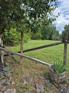 Land, Bumpass, VA
