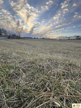 Corner Lot in Esto Heights