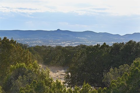 LAND - Santa Fe, NM