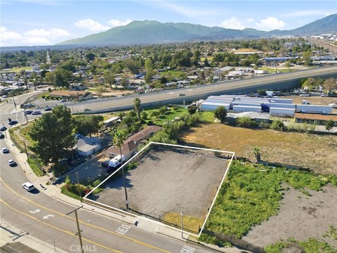 Fenced Industrial Land with Utilities
