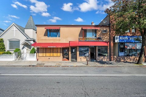 Hicksville Commercial Space For Lease