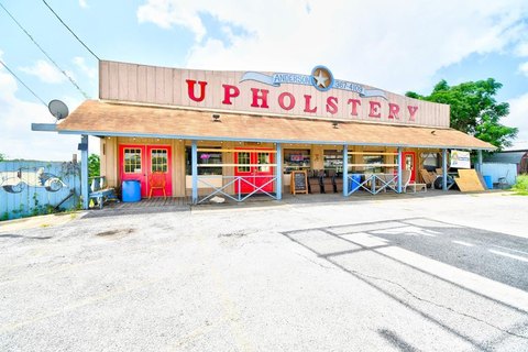 Ingram Commercial Property For Sale