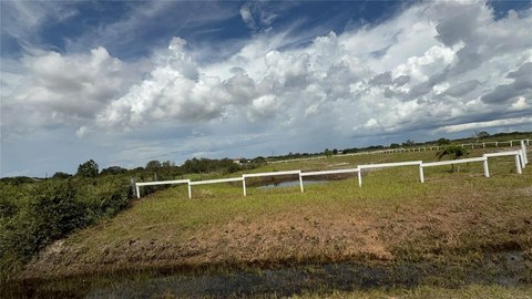Land, OKEECHOBEE, FL