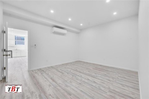 Spacious Brooklyn Commercial Duplex Rental